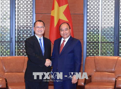 Thủ tướng Nguyễn Xuân Phúc tiếp Chủ tịch Tập đoàn Sunwah, Hong Kong, Trung Quốc